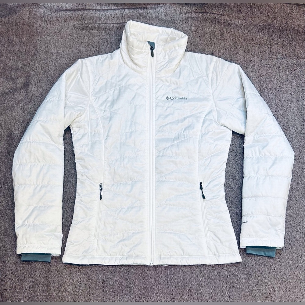 🔴SOLD🔴SOLD🔴Columbia women’s Jacket Small